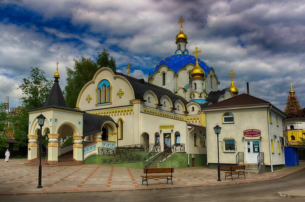 Испытание веры: из 130 монахинь белорусского монастыря 100 - больны