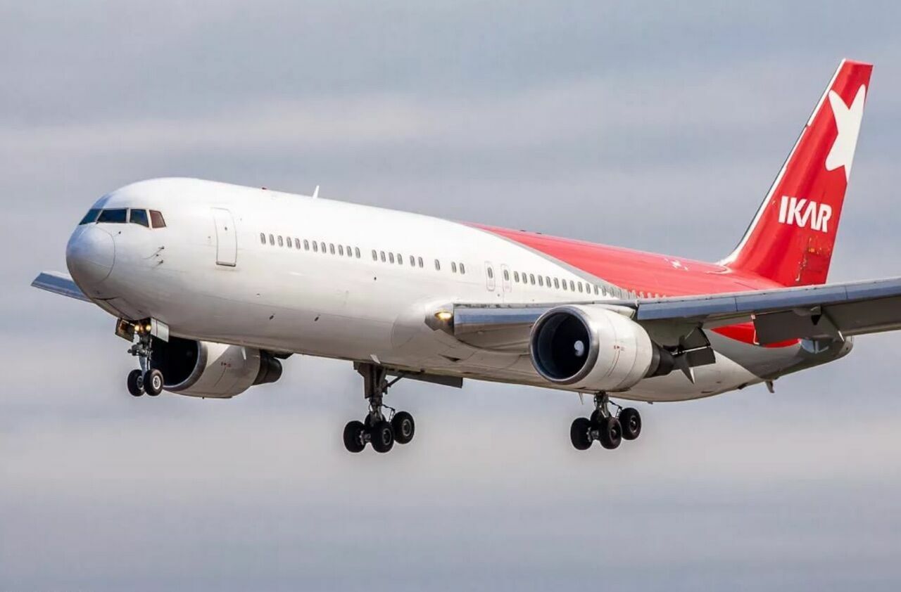 Самолет экстренно приземлился в Новосибирске из-за сообщения о пожаре на борту