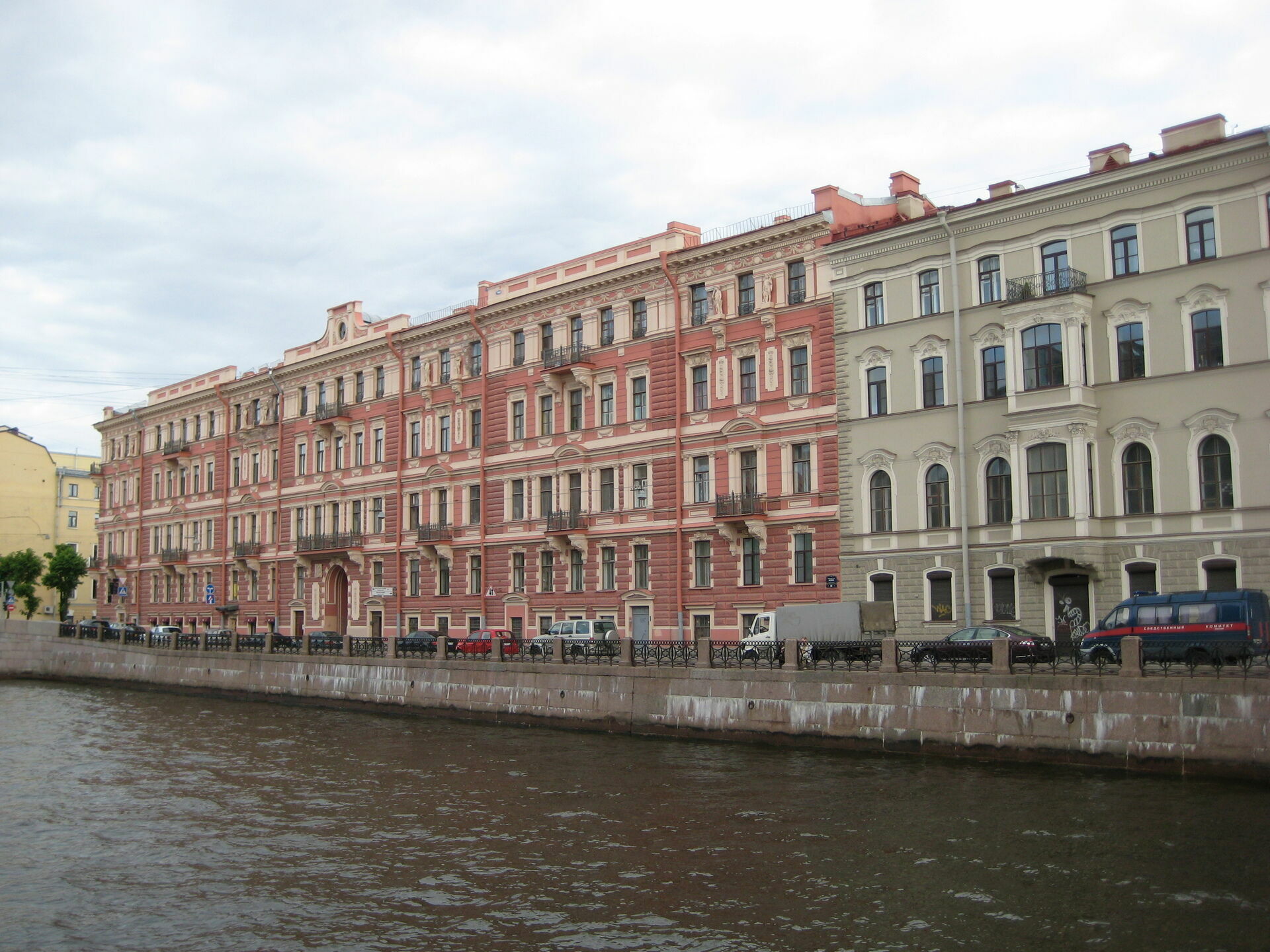 В Санкт-Петербурге из-за пандемии вдвое упал спрос на жилье