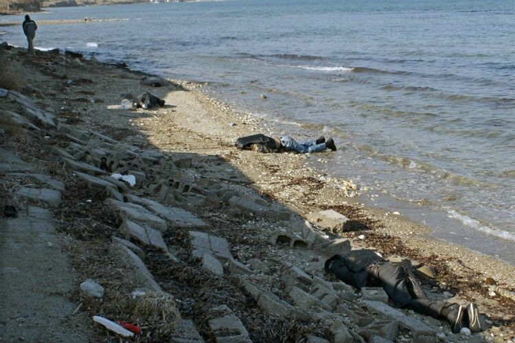 В Эгейском море погибли по меньшей мере 10 мигрантов