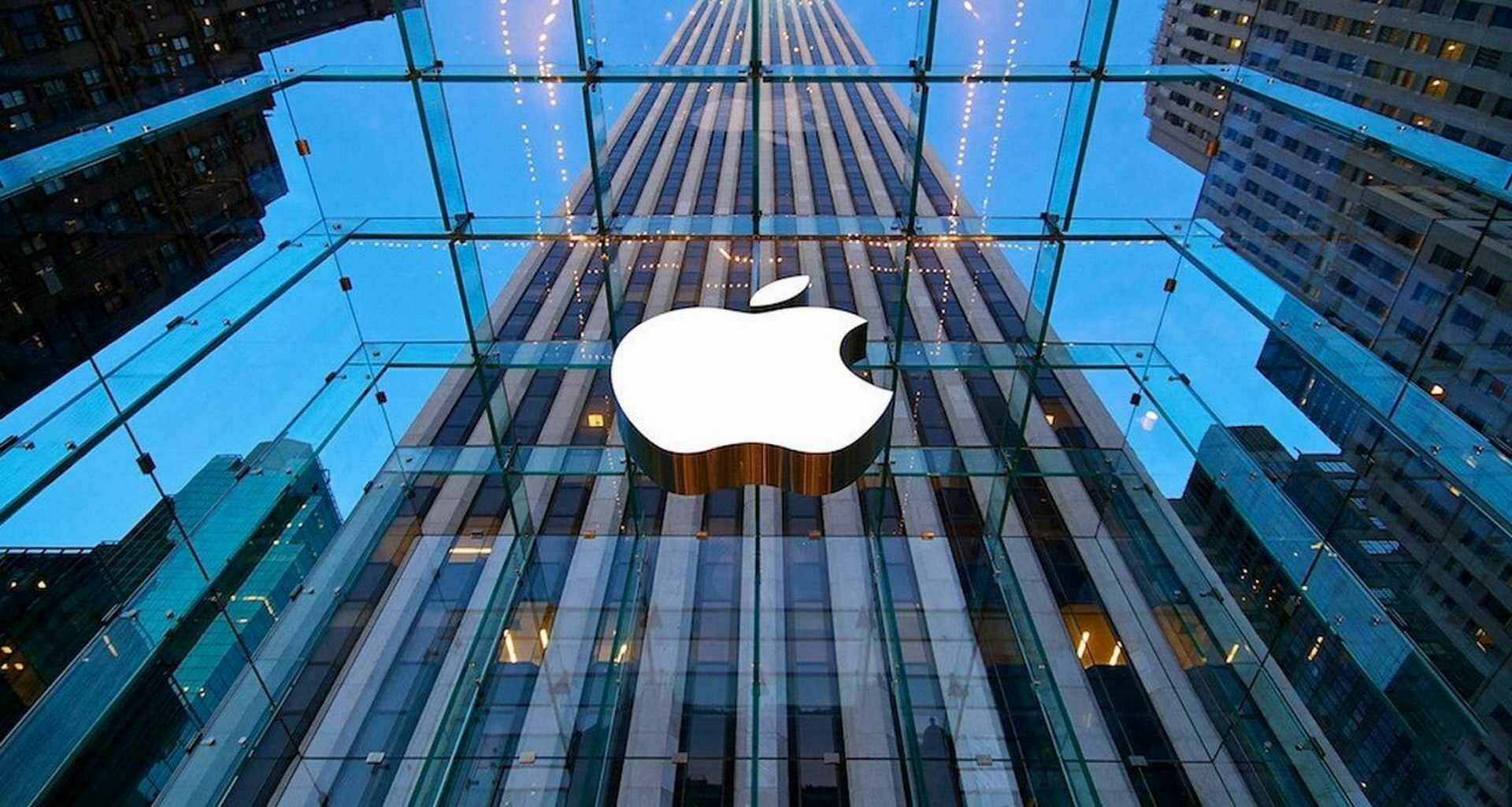 Apple закрывает магазины в США и Англии из-за COVID-19