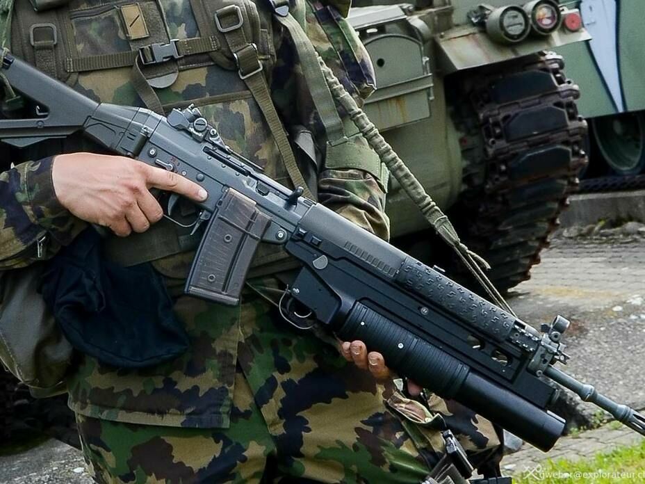 Швейцария отказалась поставлять оружие Украине