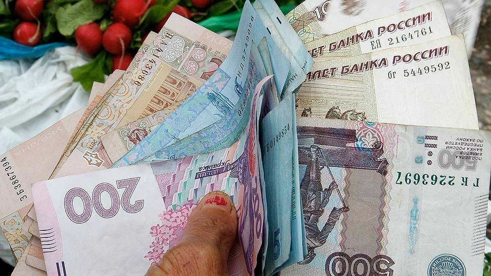 В гривнах через кассу: как мошенники вымогают "налоги" у запорожских компаний