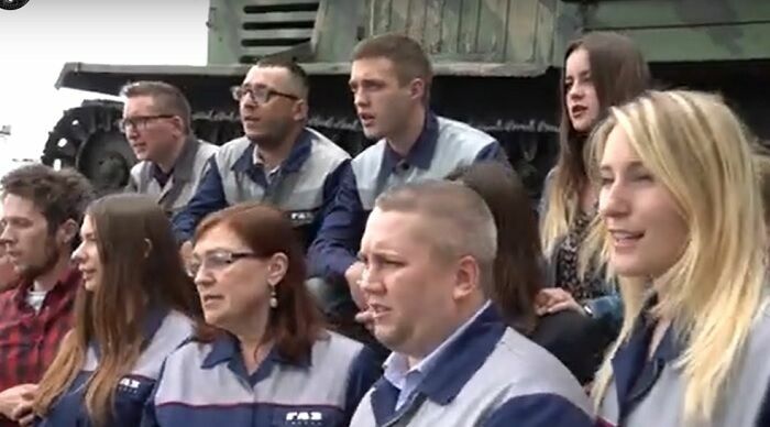 Ярославские рабочие записали рэп о проблемах от санкций