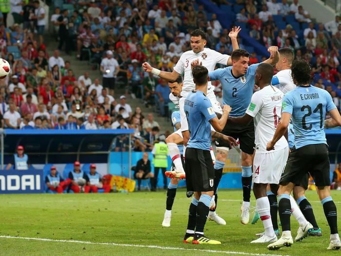 Уругвай выиграл у Португалии в фантастическом матче со счетом 2-1