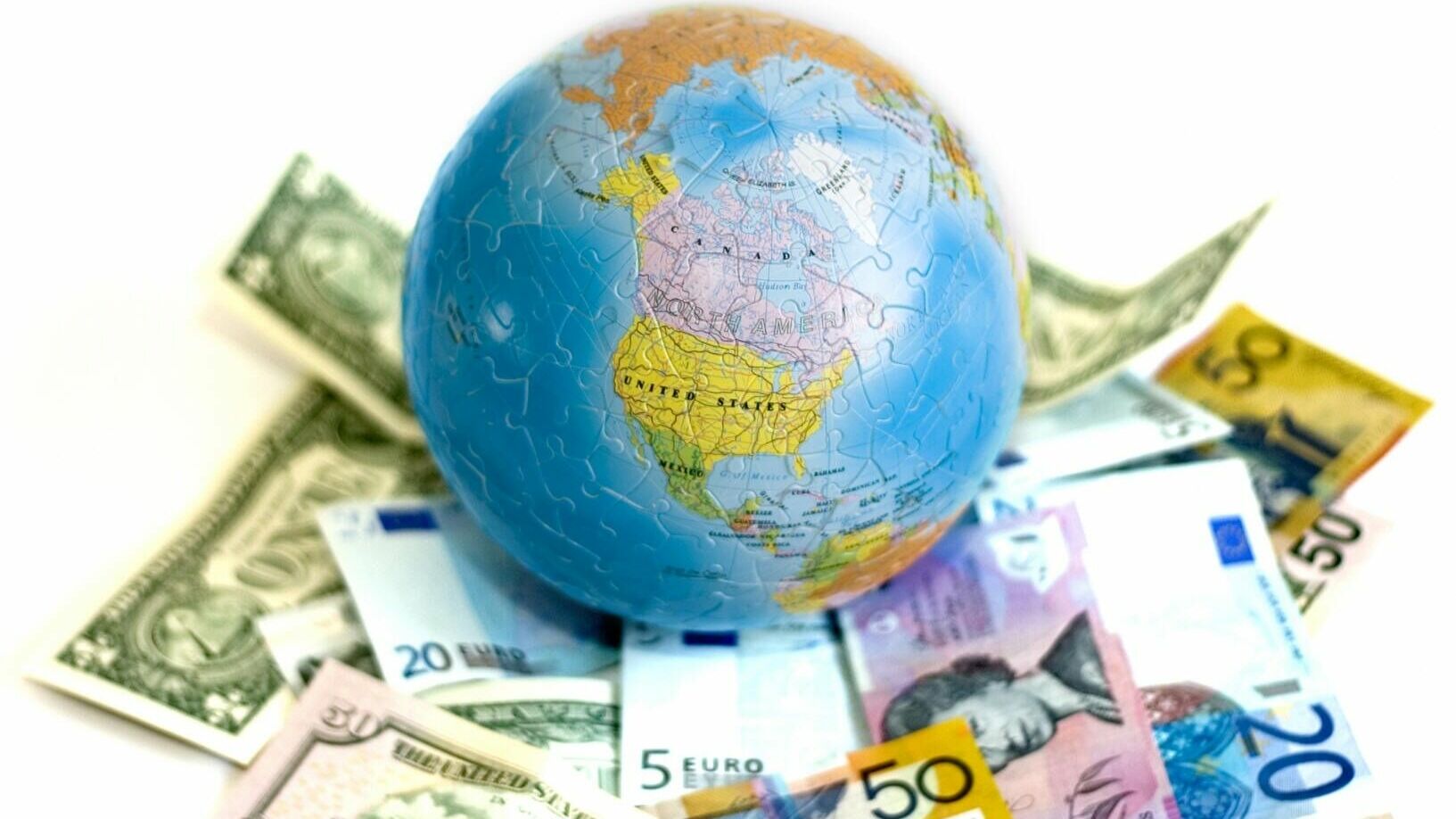WM выгодны всем: мир созрел для общей валюты