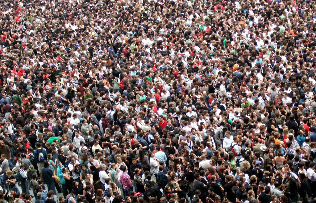 Население Земли за год выросло на 83 млн человек
