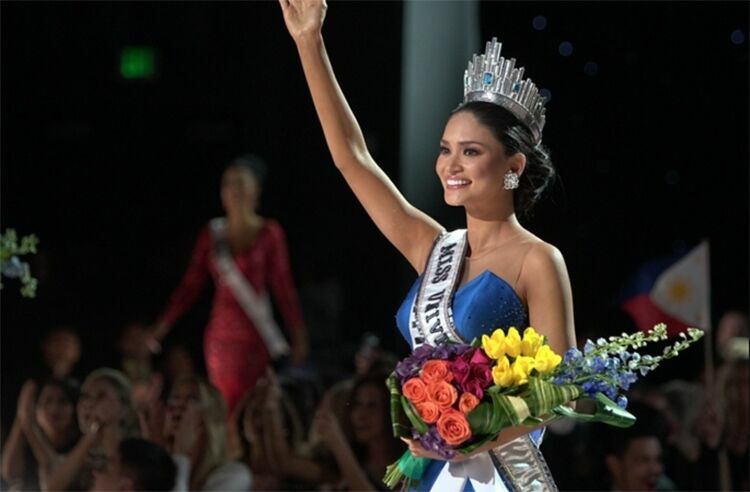 Титул «Мисс Вселенная»-2015 получила конкурсантка из Филиппин