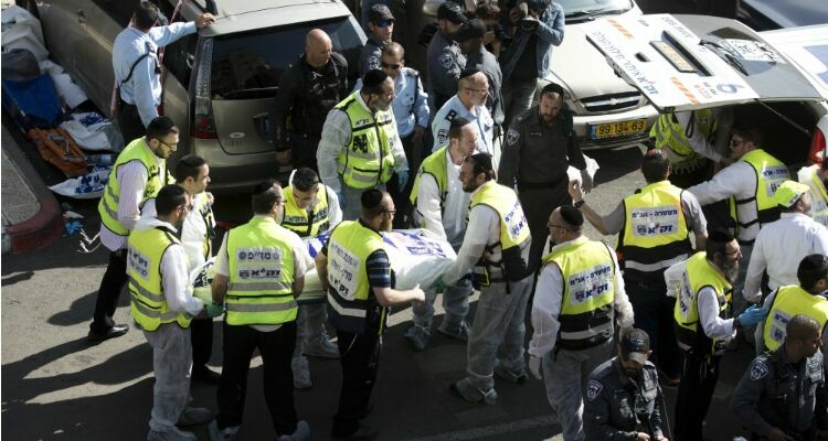 Число жертв нападения на синагогу в Иерусалиме увеличилось до пяти