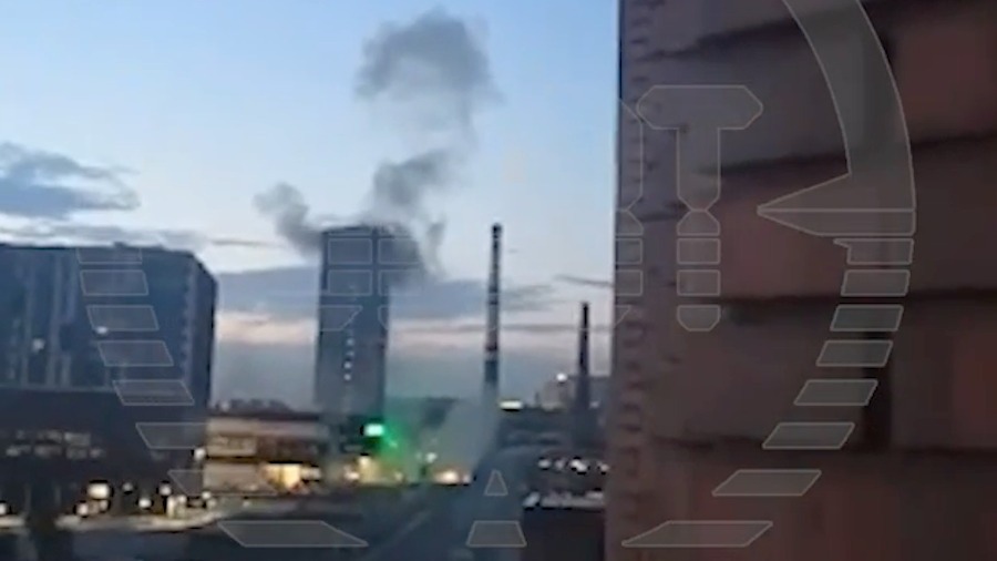 Появились кадры первых секунд после взрыва дрона на проспекте Лихачева в Москве