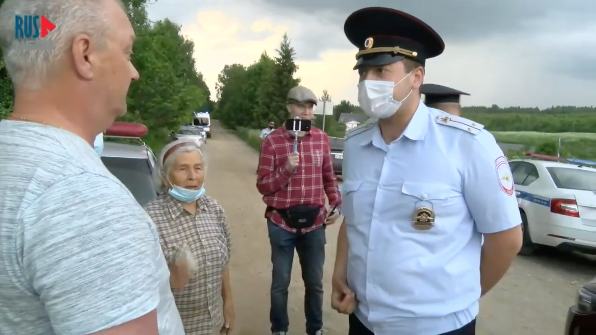 В подмосковном Храброво полиция расправилась с участниками автопробега в День памяти