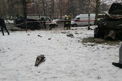 В результате смертельного ДТП в Москве автомобиль разорвало на части (ВИДЕО)
