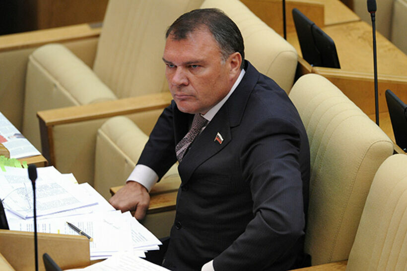 Очередной депутат посоветовал россиянам копить на пенсию самостоятельно