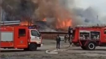 Пожар на складе целлюлозы в Ростовской области локализован