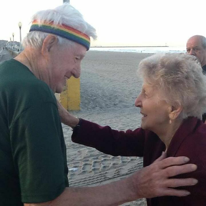 93-летний ветеран Второй мировой войны в США пробежал через всю страну