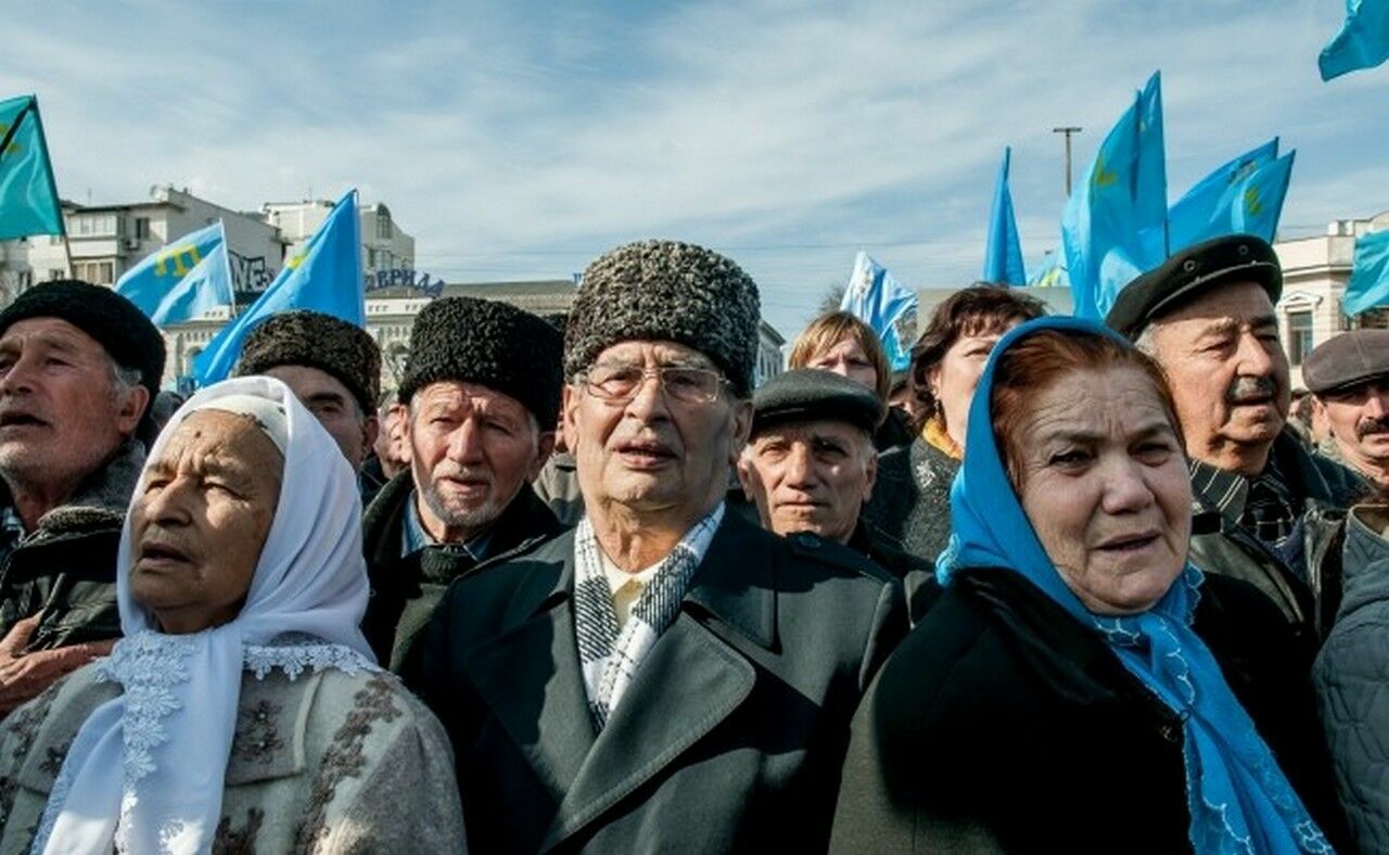 Учебник раздора: лидеров крымских татар уличают в двуличии
