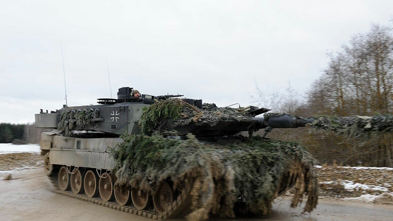 Правящая партия Германии заявила о скорой передаче Киеву 80 танков Leopard 2