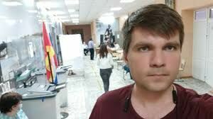 Иностранный агент Артем Важенков* добился установки дверей в тюремных туалетах