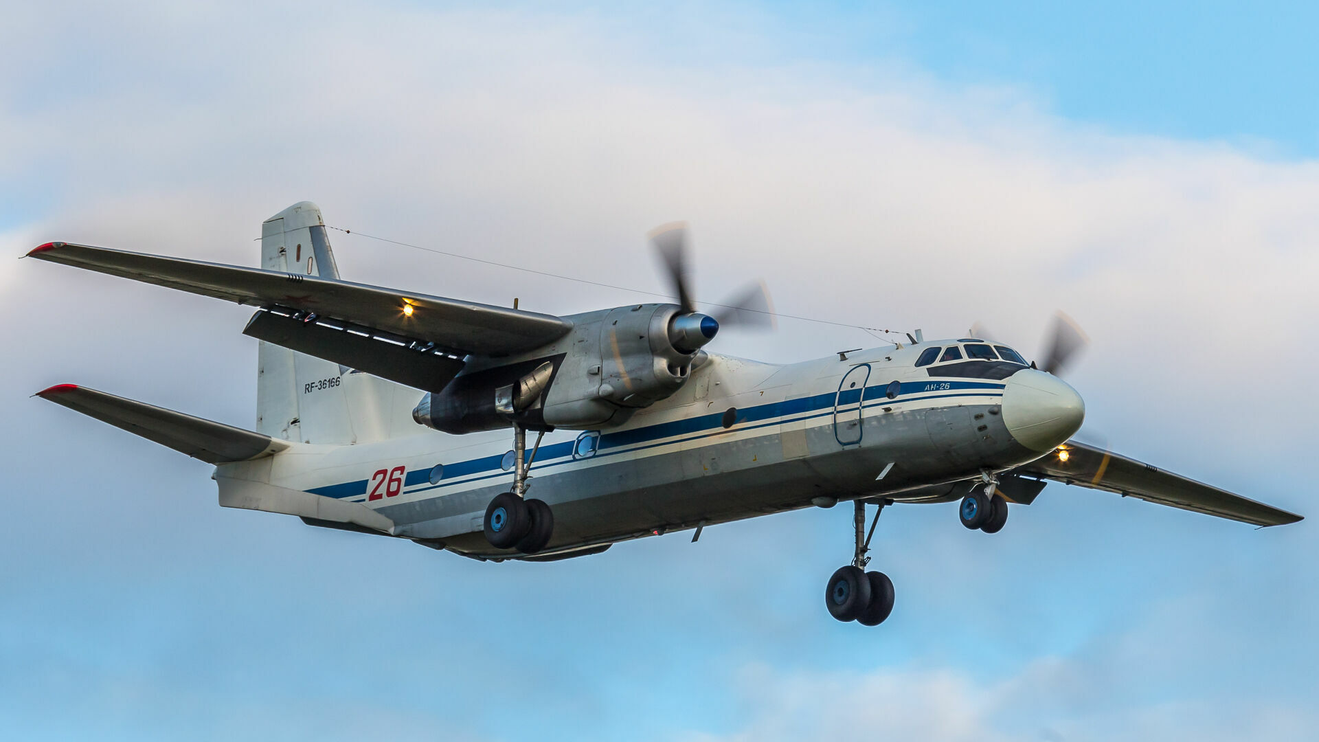 На Камчатке не вышел на связь самолет Ан-26 с 22 пассажирами