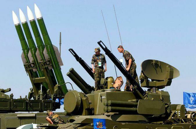 Блеф генерала: украинские «Слуги народа» захотели свою атомную бомбу
