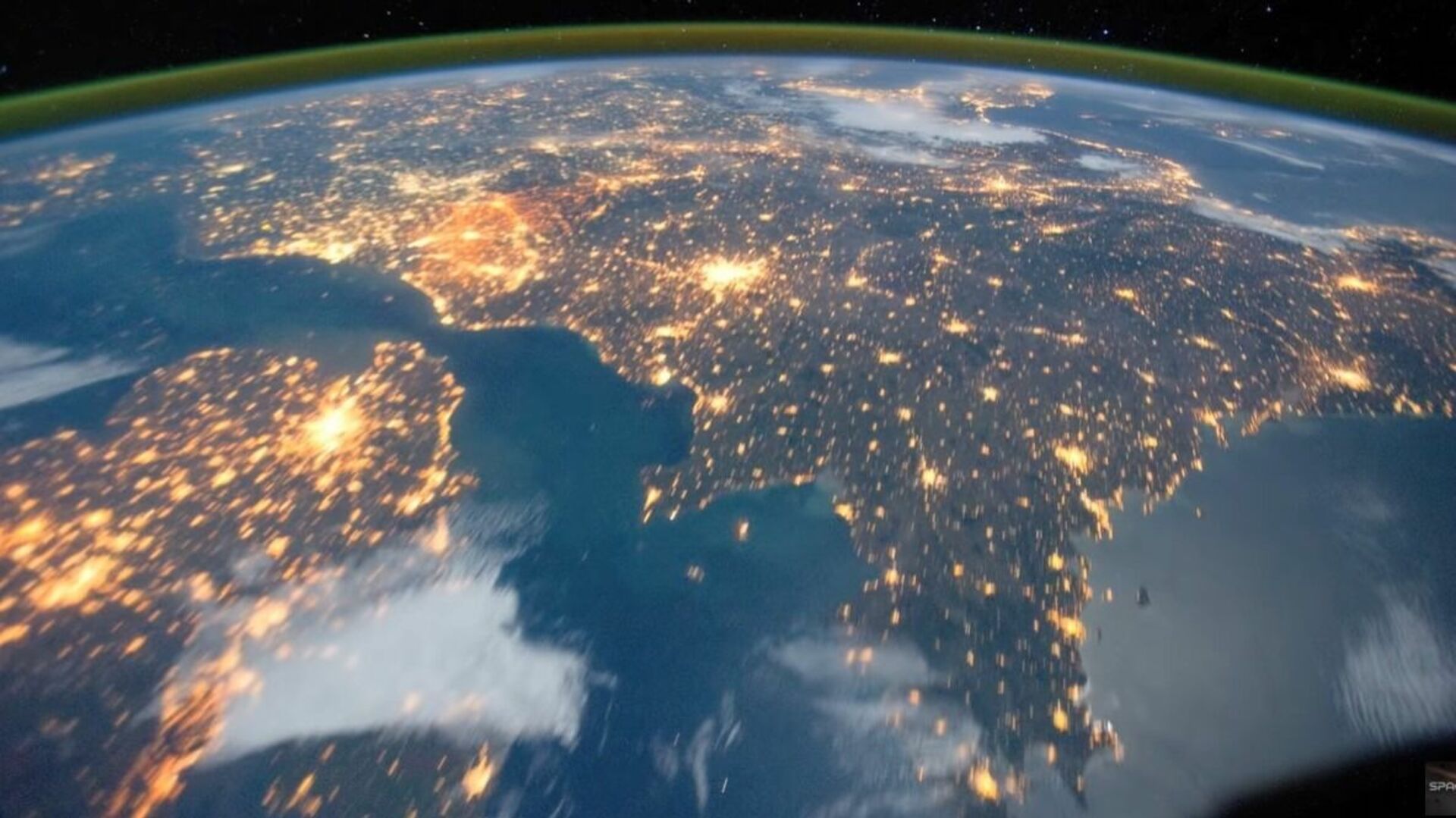 Space view. Земля из космоса. Вид земли из космоса. Россия из космоса. Реальные снимки земли из космоса.