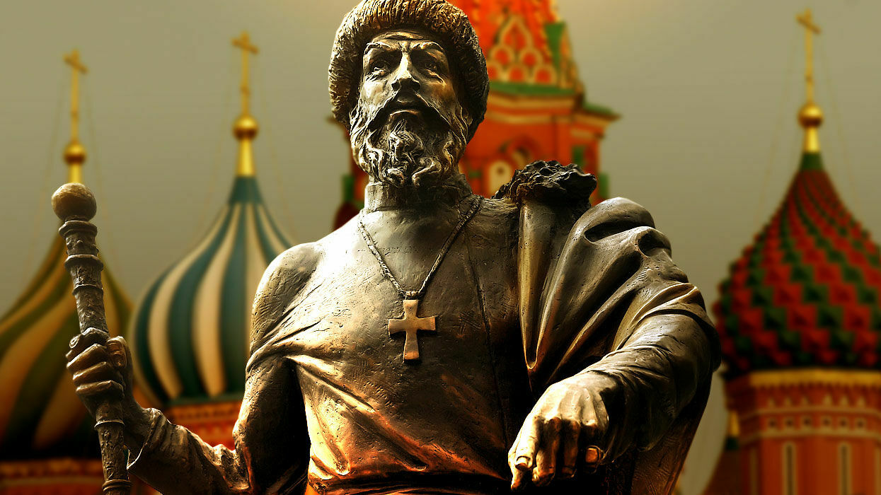 Иван Третий вместо железного Феликса: какой памятник поставят на Лубянке?