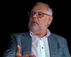 Хазин: «После отъезда Чубайса вероятность либерального переворота резко снизилась»
