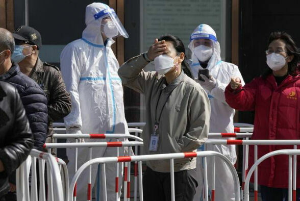 В Китае выявили рекордное число заражений коронавирусом за сутки - 23107 случаев