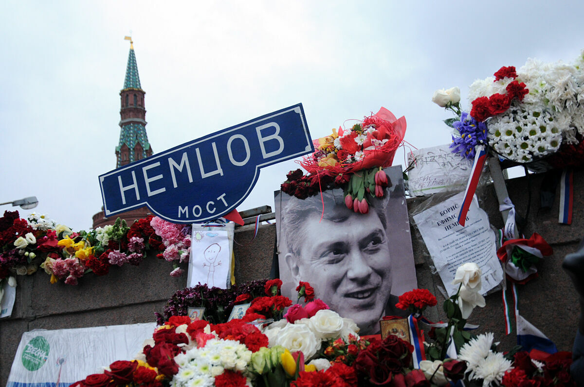 Четверть россиян выступают за установку мемориала Борису Немцову