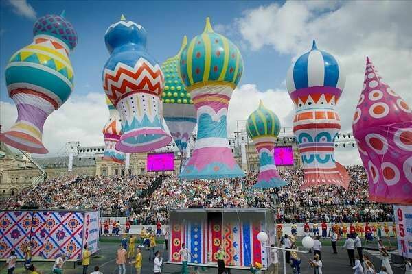 Гулять на последние: пока Москва транжирит деньги на День города,  Минфин режет бюджет страны
