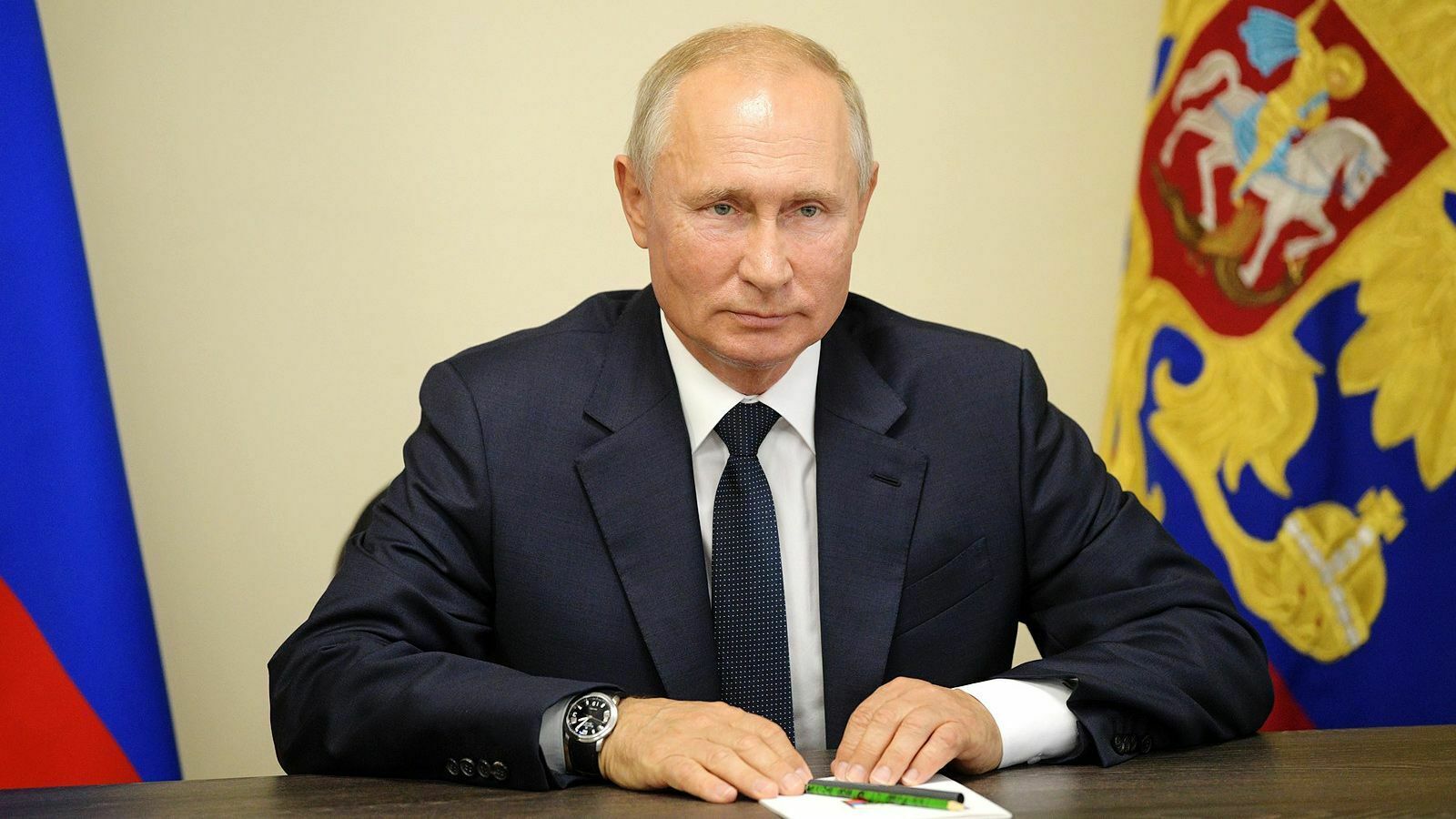 Владимир Путин поддержал идею об исполнении гимна в школах