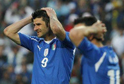 Италия сенсационно вылетела с Чемпионата мира по футболу