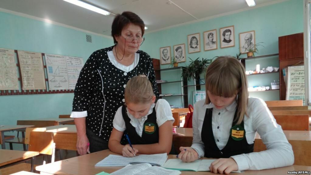 В Татарстане начали увольнять учителей татарского языка и литературы
