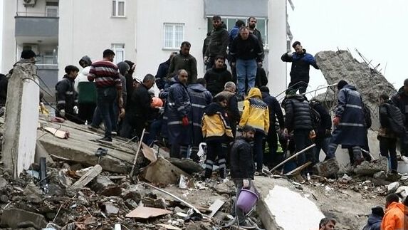 Еще одно мощное землетрясение зафиксировали в центральной части Турции