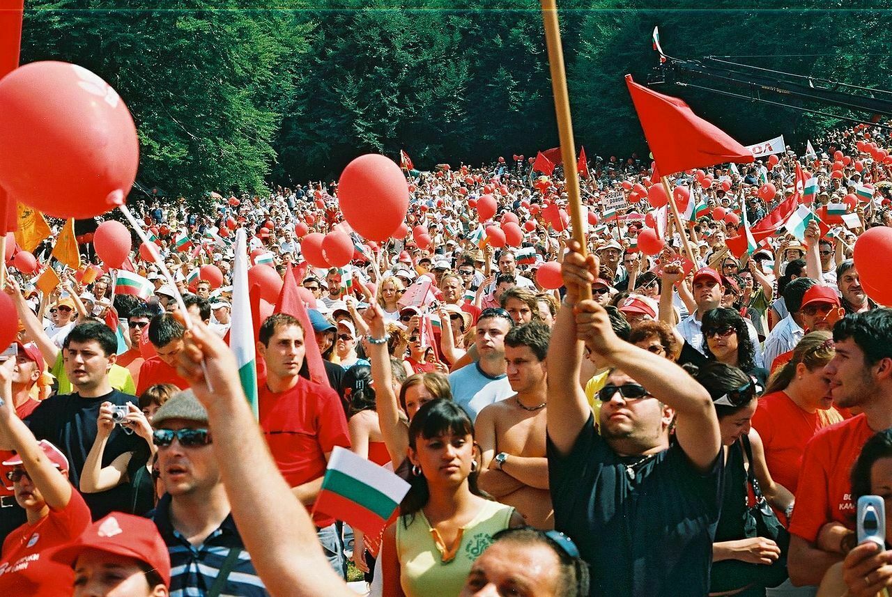 В Болгарии социалистам поручили сформировать новое правительство, без русофобов