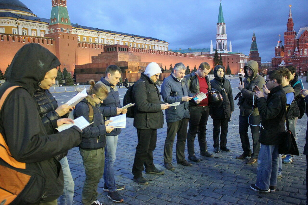 «Свидетелей Конституции» снова задержали на Красной площади