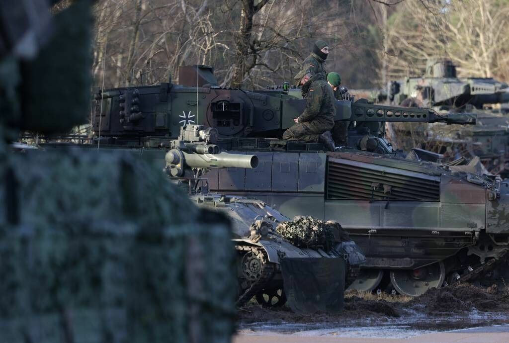Германия выделит дополнительно 100 млрд евро на модернизацию своей армии