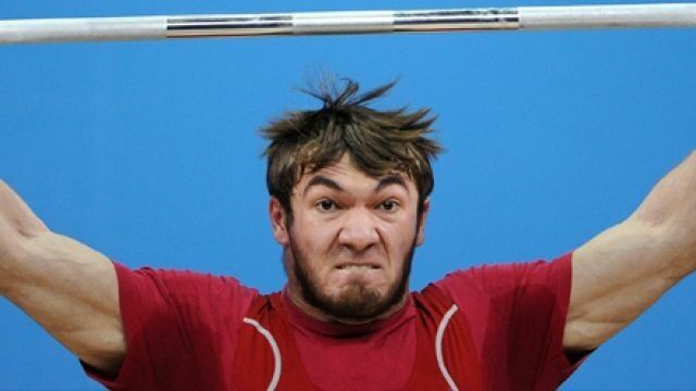 МОК лишил российского штангиста серебряной медали Олимпиады-2012