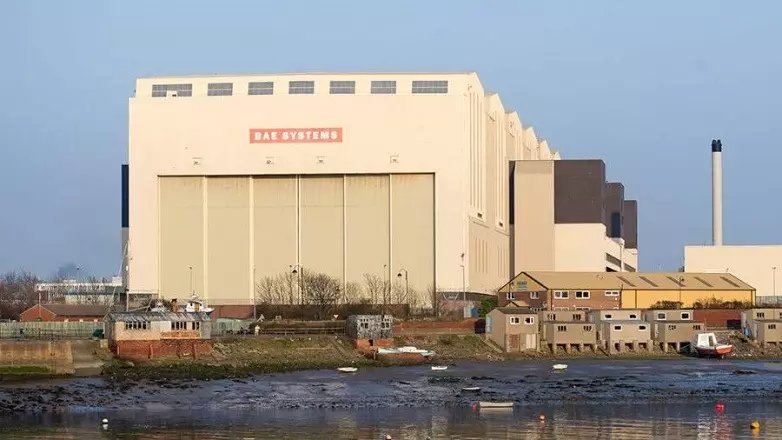 Это завод в Уэльсе по производству боеприпасов уже пострадал от взрыва